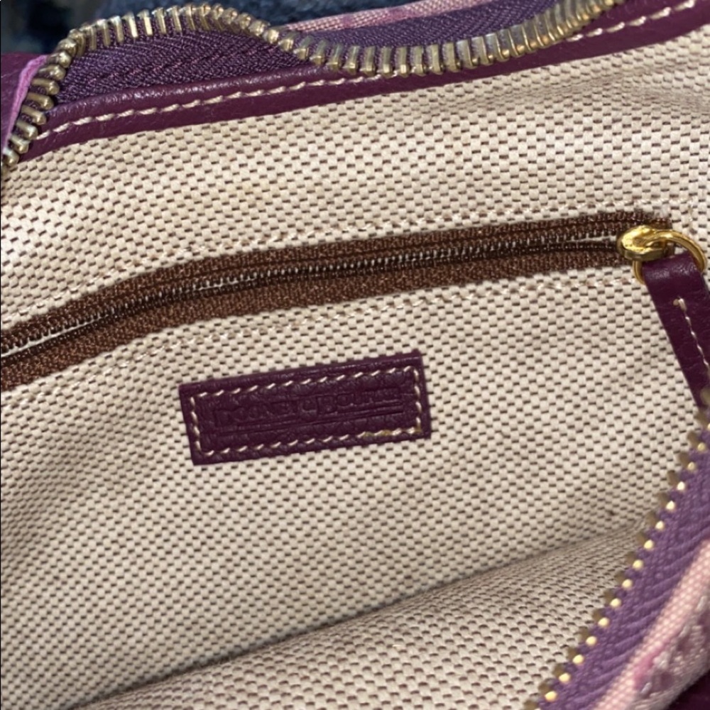 Dooney and Bourke Small Hobo - Picture 2 of 4
